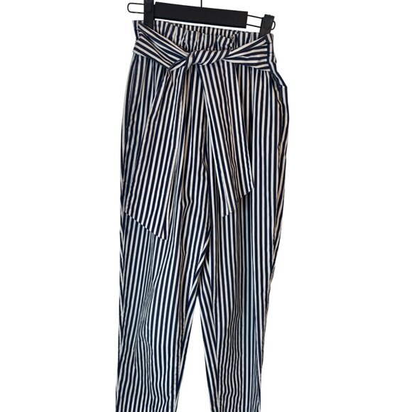 2/$30 ZARA M Basic White & Navy Striped High-Waisted Cropped Pants Tie Belt - Picture 7 of 13